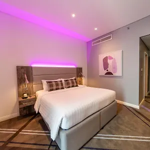 تحقق من التوفر